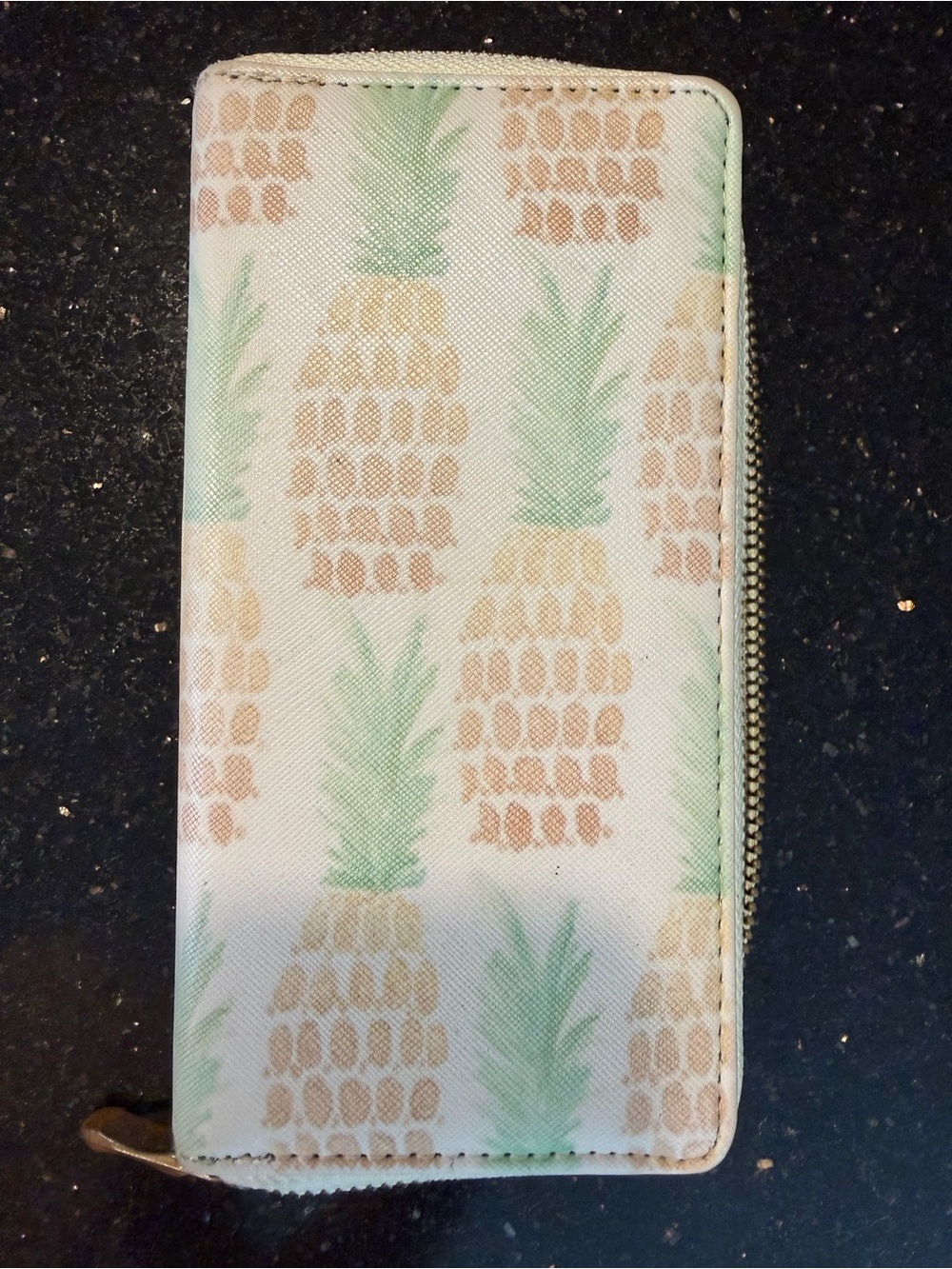 Pineapple Print Zip Wallet - Cream and Green